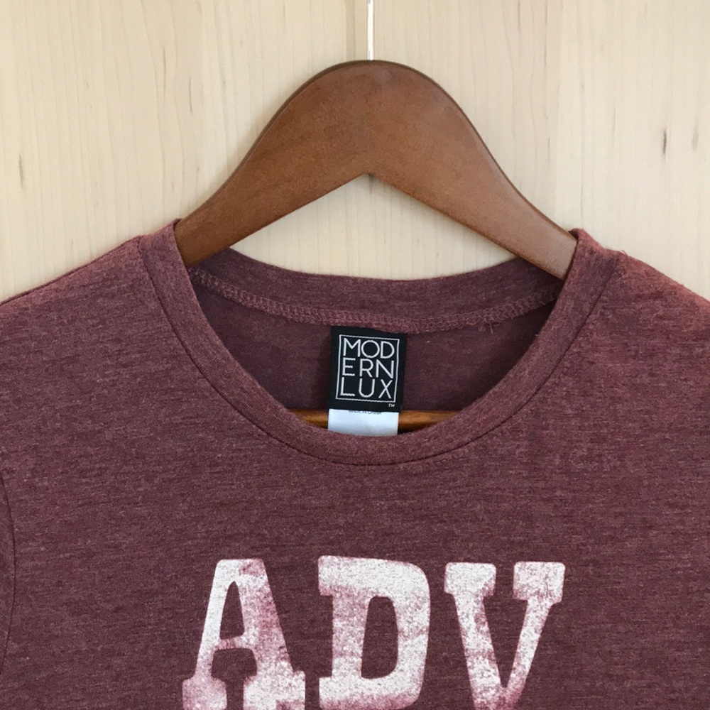 Modern Lux Adventure ⛰ Arrow Tee - Picture 4 of 5